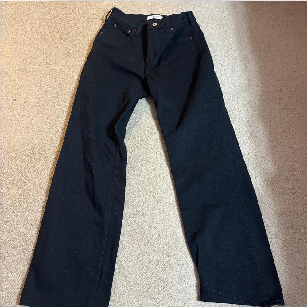 Abercrombie & Fitch Black 90's Relaxed High Rise Jeans
